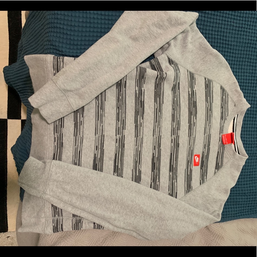 Nike sweatshirt. Worn once